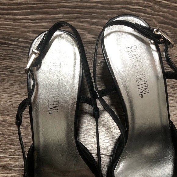 Vintage Franco Fortini "Marilyn" Black Leather Kitten Heel Pumps - Picture 3 of 10